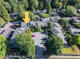 2757 Ellerslie Ave, Burnaby, BC V5B4R9