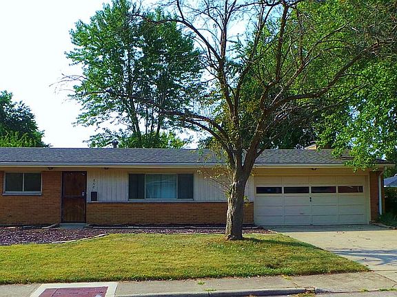 3rd image of 808 Cushing Ave
