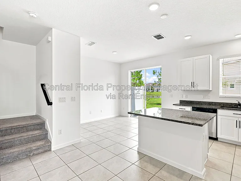 865 Spring Palms Loop #1 — Photo 16