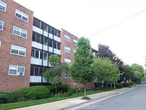 1st image of 100 Lincoln Ave APT 4C