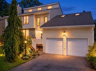 88 Rockingchair Rd, White Plains, NY 10607