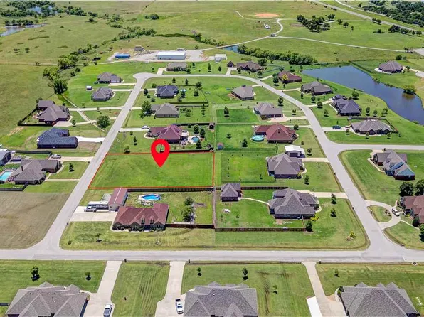 1041 Still Water Trl, Lawton, OK 73507