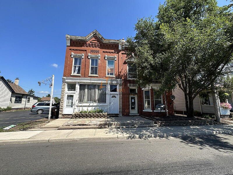 1st image of 509 E Commercial Ave APT 8