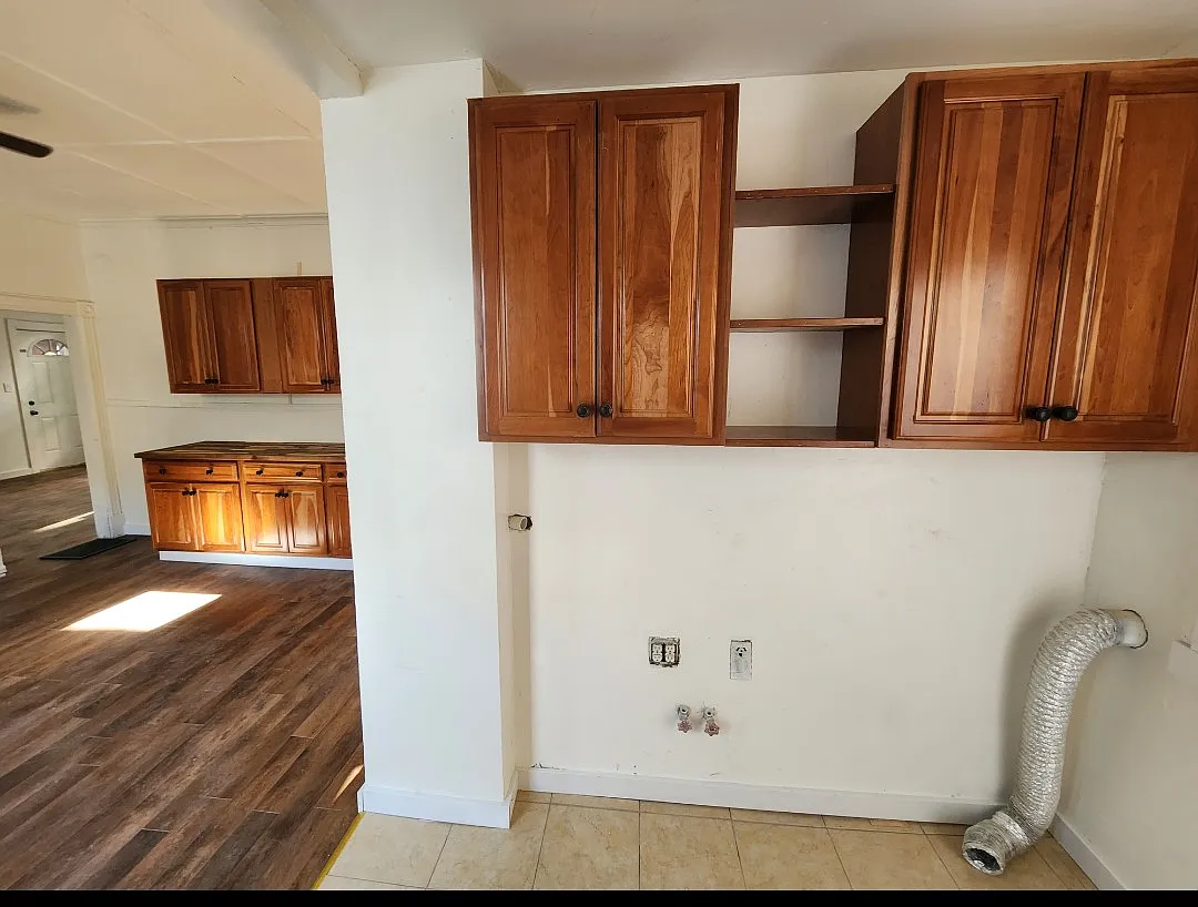 4 bed, 1200 sqft, $1,415 — Photo 3