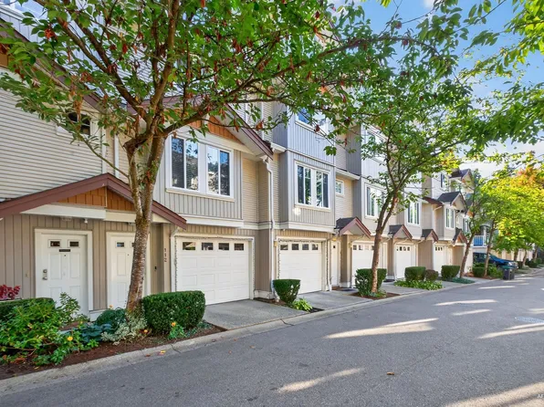 12711 64th Ave #112, Surrey, BC V3W 1X1