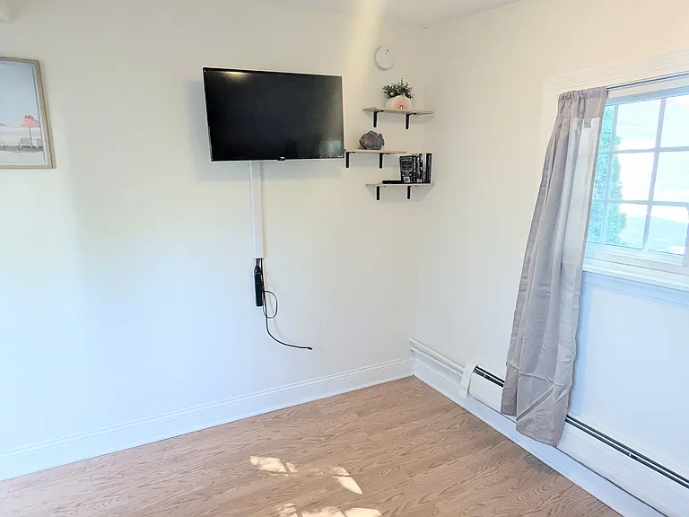 11 Cottage Ave #2 — Photo 19