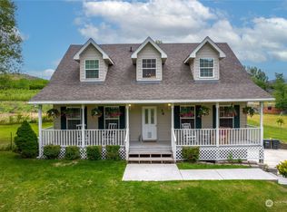 36 Apple Meadow Dr, Tonasket, WA 98855