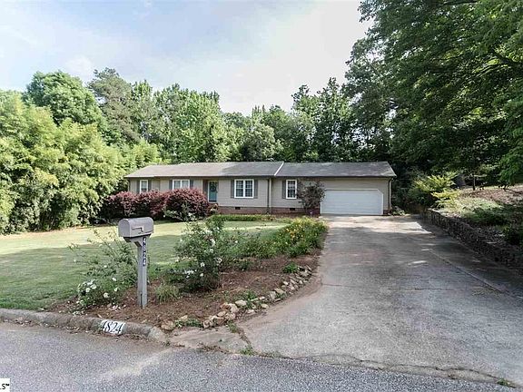 3rd image of 4824 Coach Hill Dr
