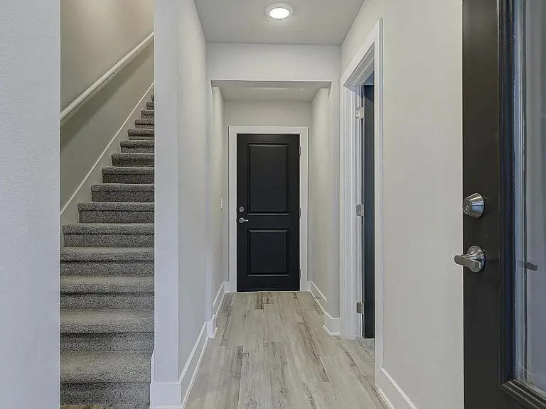 3316 Santee St — Photo 2