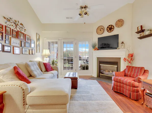 132 Springfork Dr, Cary, NC 27513