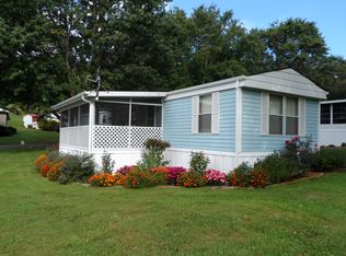 51 Maple Dr, Franklin, NC 28734