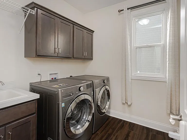 114 Valley Hall Dr — Photo 28