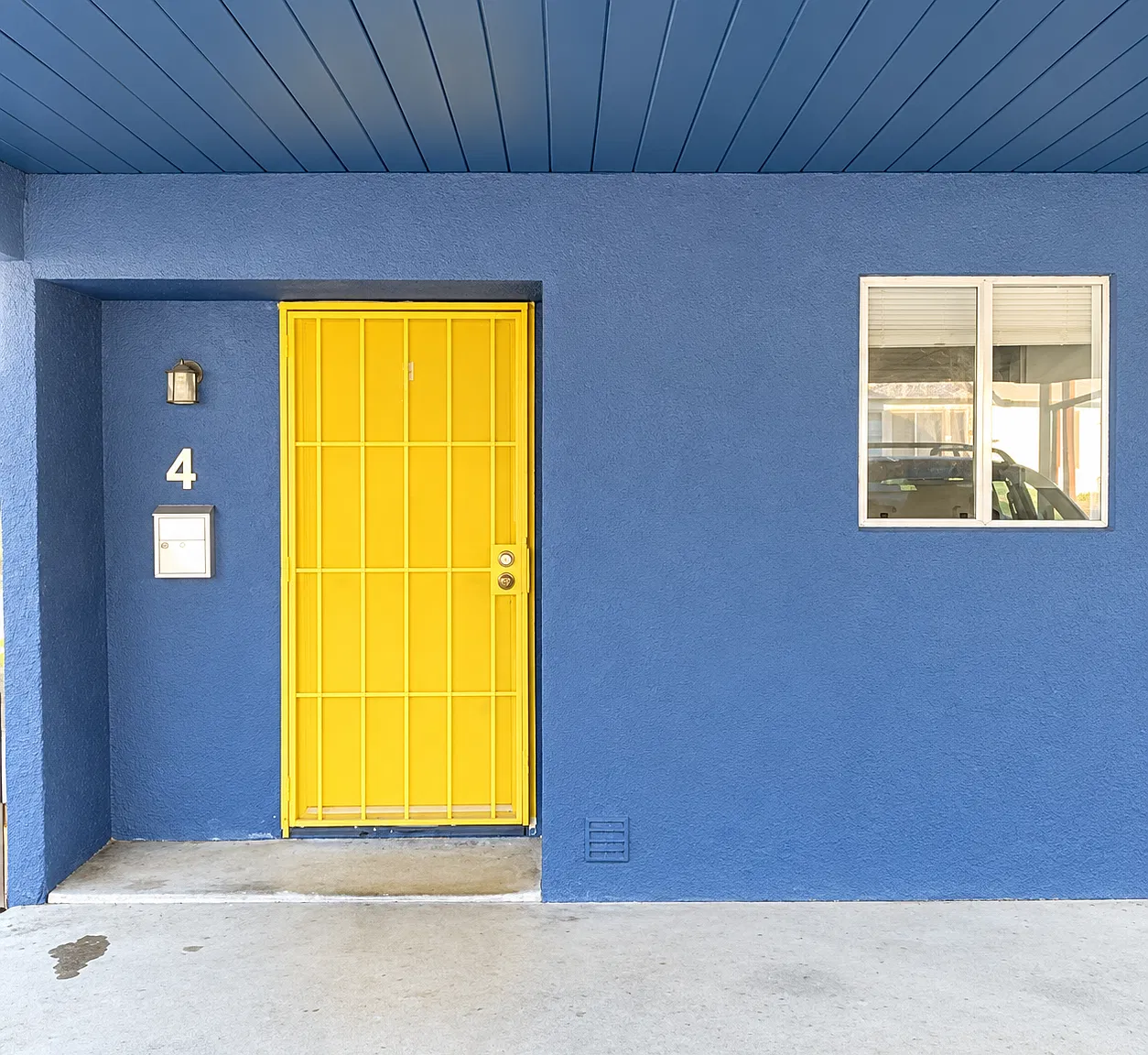 201 East Sequoia Avenue - 4 — Photo 1
