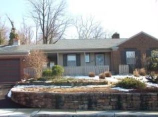 21 Spring Garden St, Ephrata, PA 17522