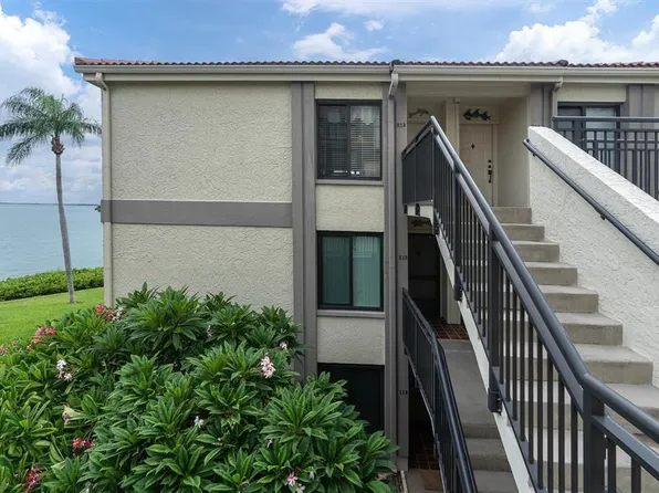 6372 Palma Del Mar Blvd S APT 313, Saint Petersburg, FL 33715