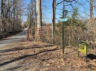 10 Preston Sullivan Rd, Columbia, KY 42728