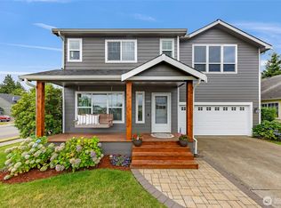 1448 Elm St, Lynden, WA
