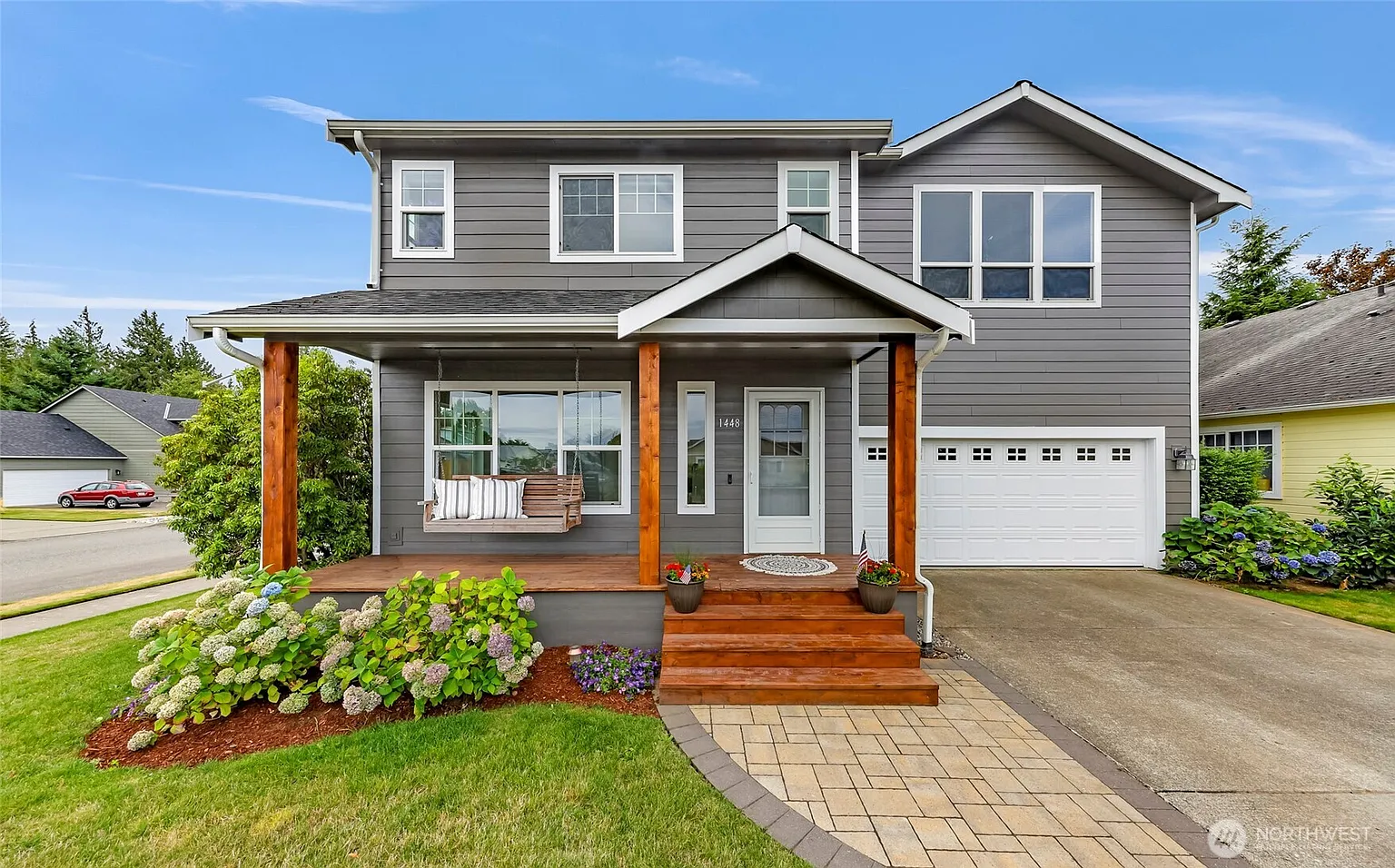1448 Elm Street photo 1