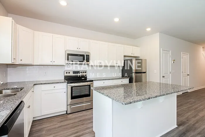 980 Coosaw Pl — Photo 10