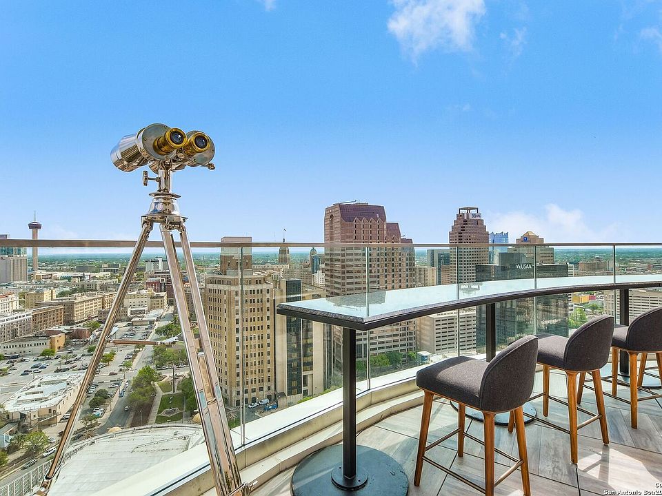1st image of 123 Lexington APT 1703