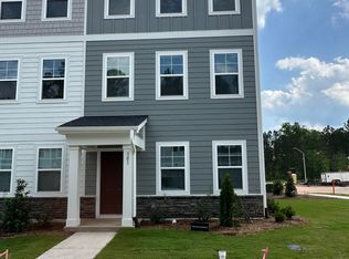 301 Deercroft Dr, Apex, NC 27539