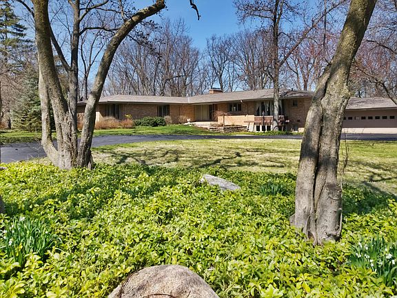 2nd image of 2712 Highland Ct