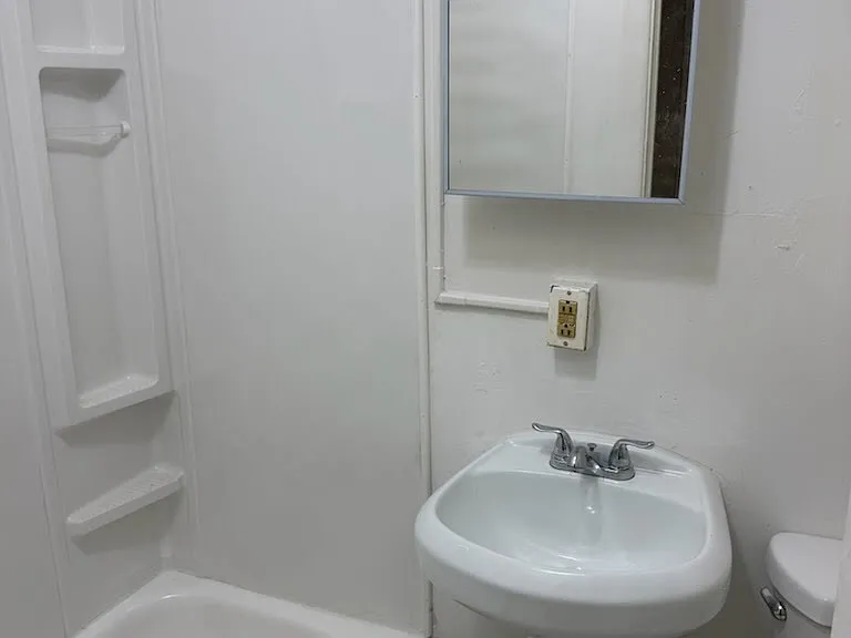 2318 Upland St #1 — Photo 3