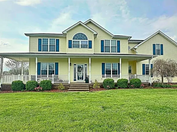 145 Emerald Ln, Campbellsville, KY 42718
