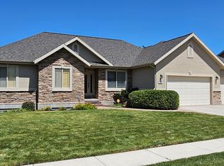 2226 S Maverick Rd, Saratoga Springs, UT 84045