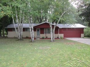 6435 Birchview Dr, Saginaw, MI