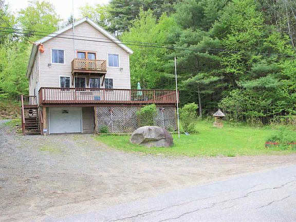2nd image of 183 River Rd