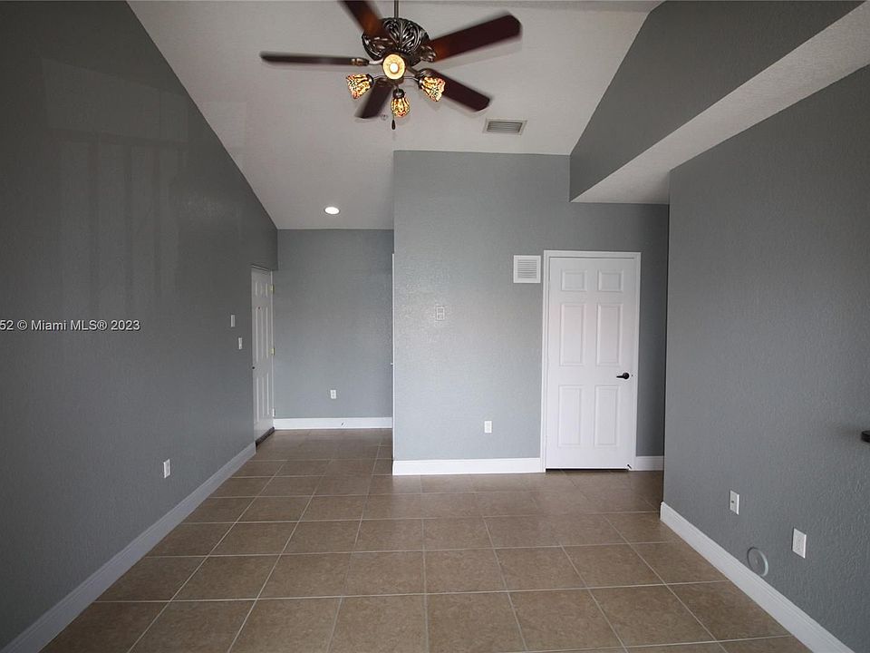 1st image of 20930 SW 87th Ave APT 307