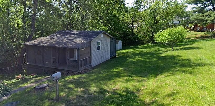 1st image of 1327 Pechin Ave SE