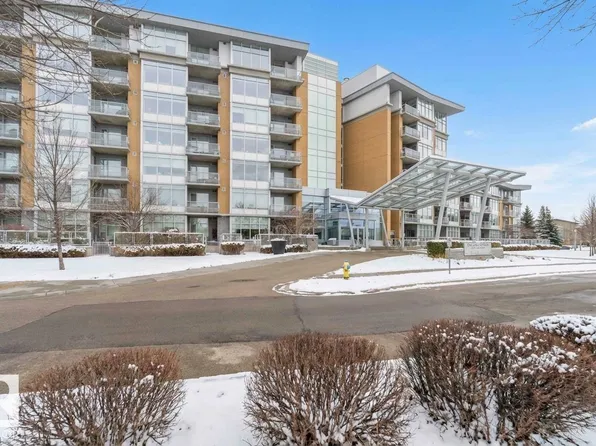 2504 109th St NW #108, Edmonton, AB T6J 2H3