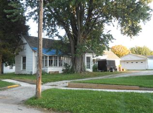 306 E North St, Ridge Farm, IL 61870