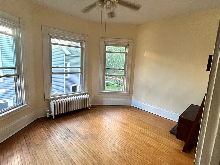 1947 Carroll Ave #2 — Photo 6