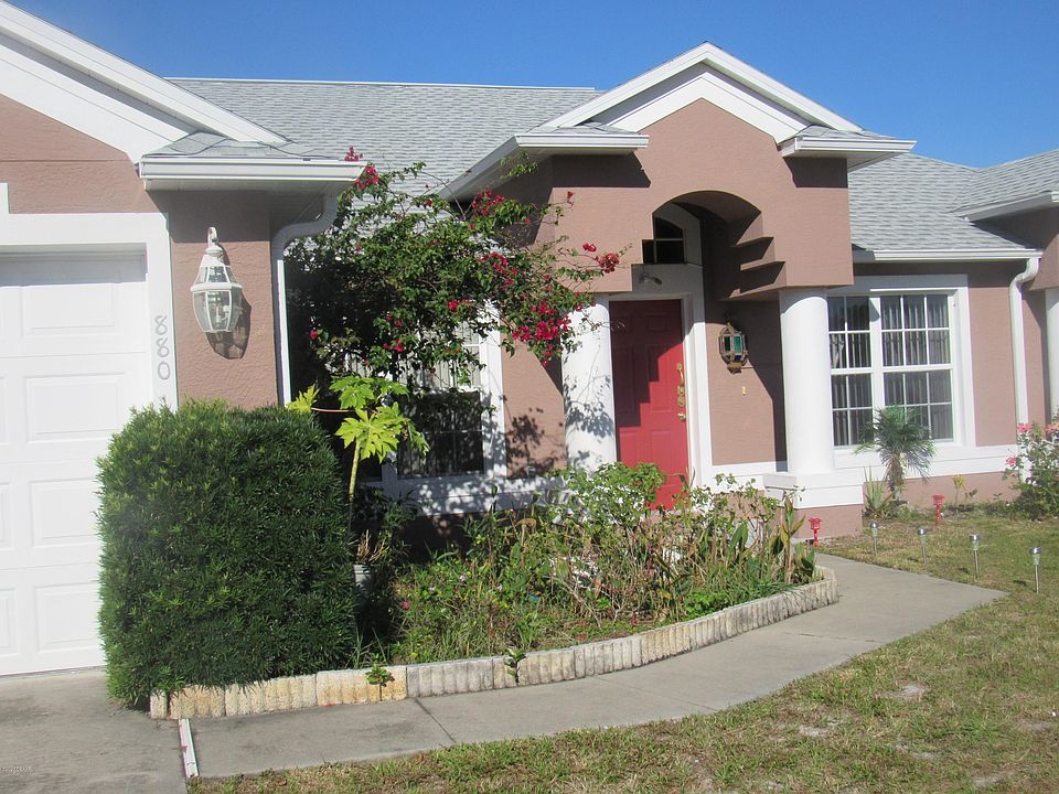 1st image of 880 Abbott Ave