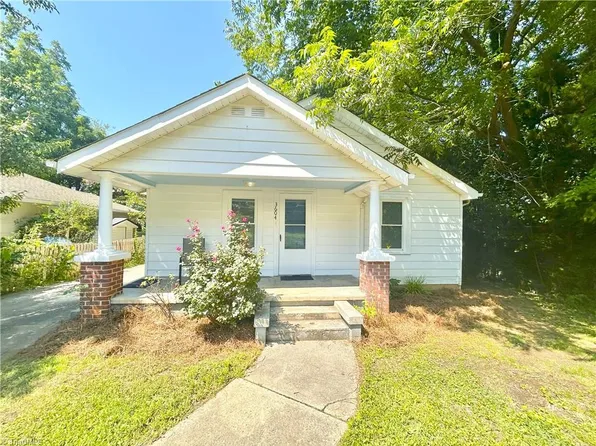3604 Brevard St, Greensboro, NC 27407