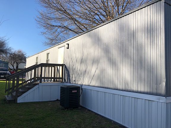 4th image of 1401 E Rundberg Ln Trailer 341