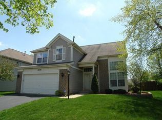 3275 Grafton Ln, Aurora, IL 60502