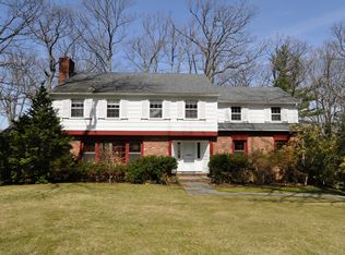 95 Druid Hill Rd, Summit, NJ 07901