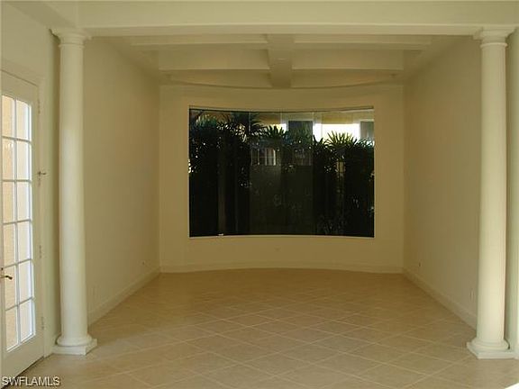4th image of 9060 Cherry Oaks Trl