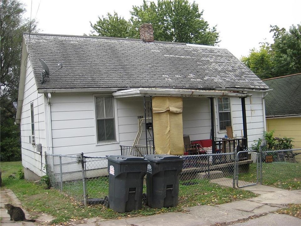 2nd image of 815 S 20th St