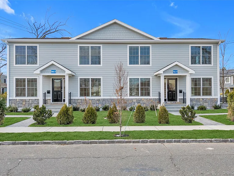 1 Manhasset Ave #B — Photo 1