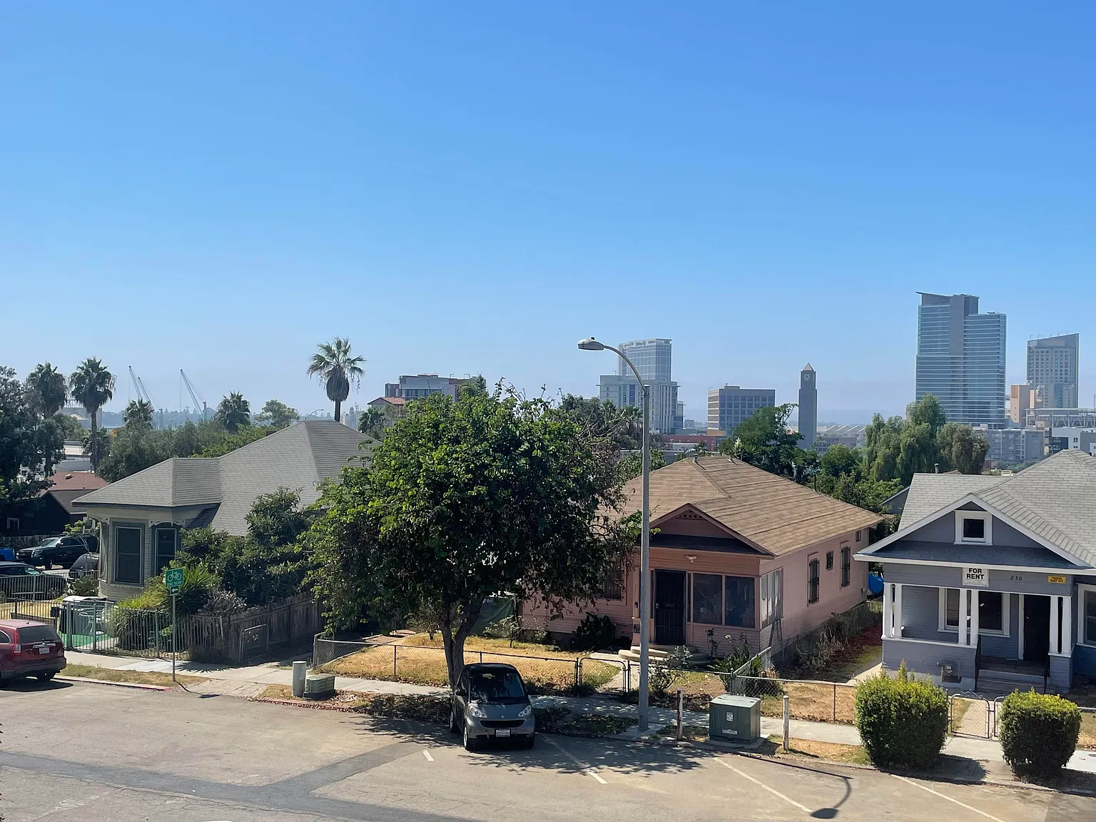 1 bed, 600 sqft, $1,995 — Photo 3