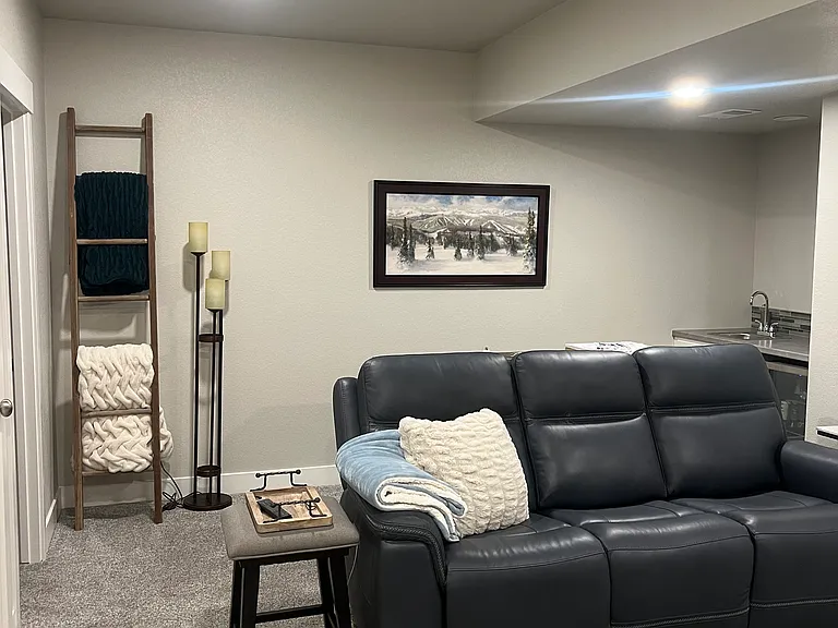 5045 Autumn Leaf Dr — Photo 13