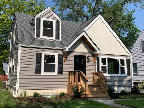 1006 S Swain Ave, Elmhurst, IL 60126