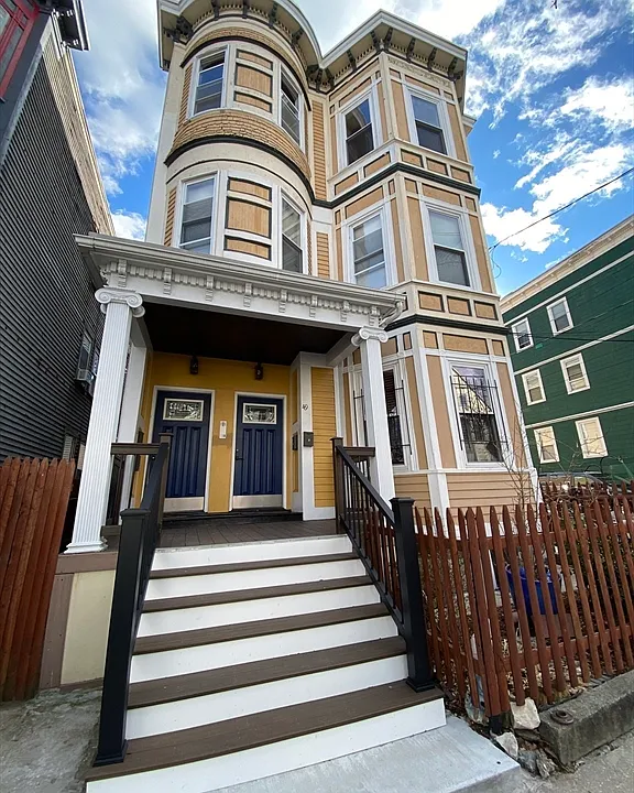 49 Copeland St #3