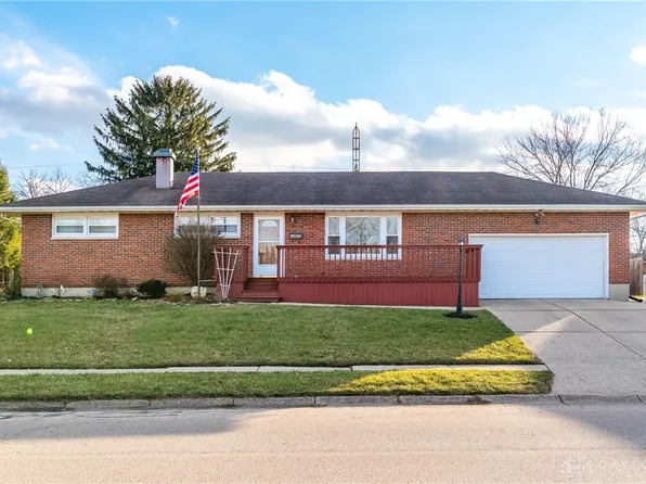 1925 Montego Dr, Springfield, OH 45503