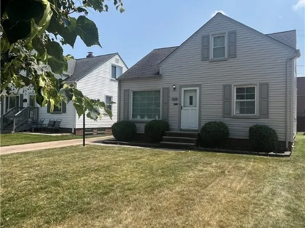 7501 Ira Ave, Brooklyn, OH 44144